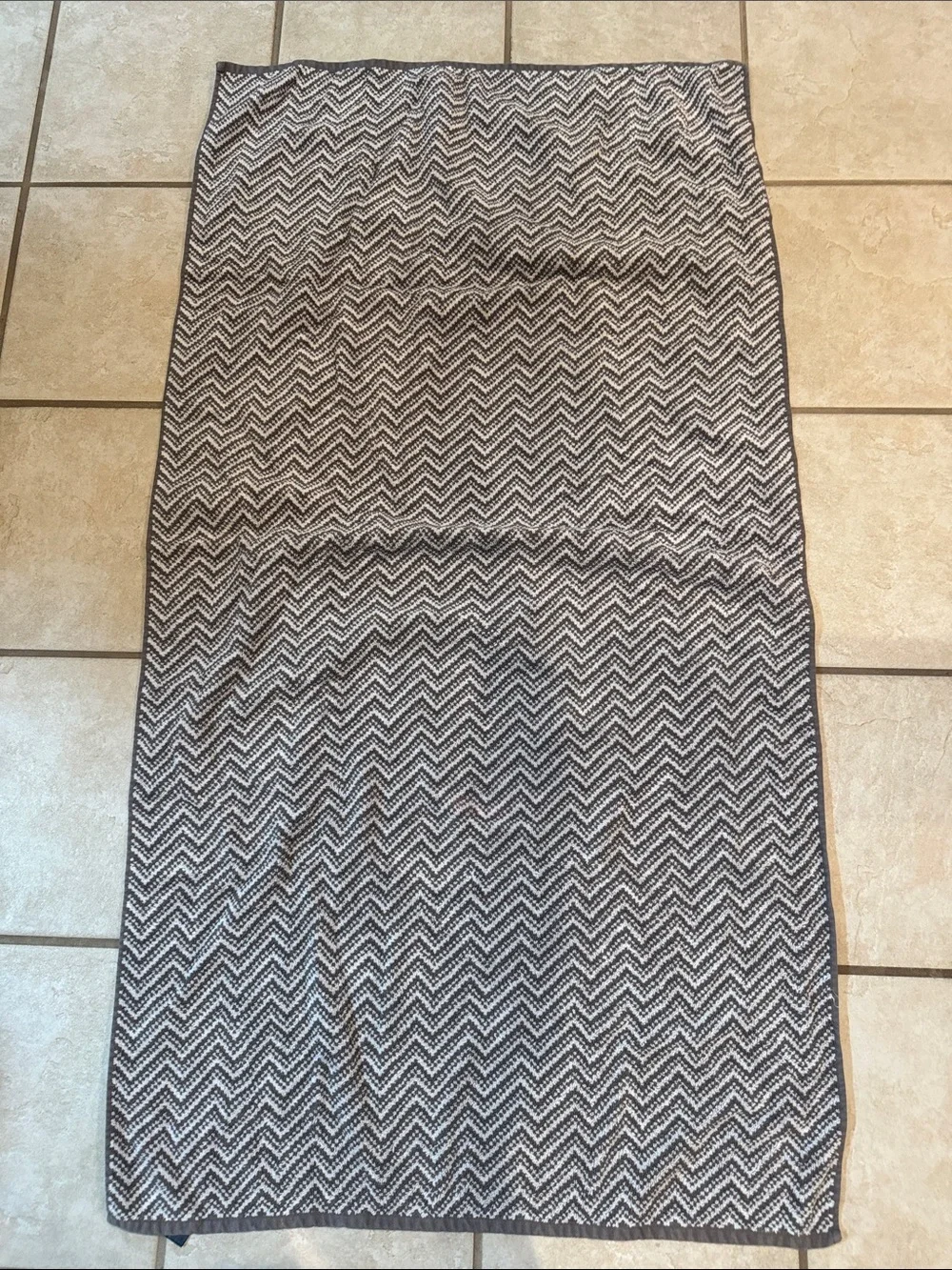 Apt. 9 Bath Towels Gray 2 and Blue 2